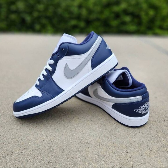 Nike Air Jordan Low Wolf Grey Midnight Navy 55355 - Main Image